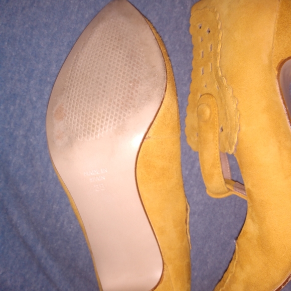 Anthro Lucky Penny 38 Suede Cut Out Yellow Heels. - Picture 9 of 16